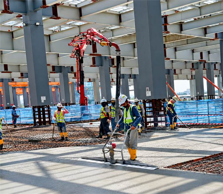Flat floor industrial site concrete works